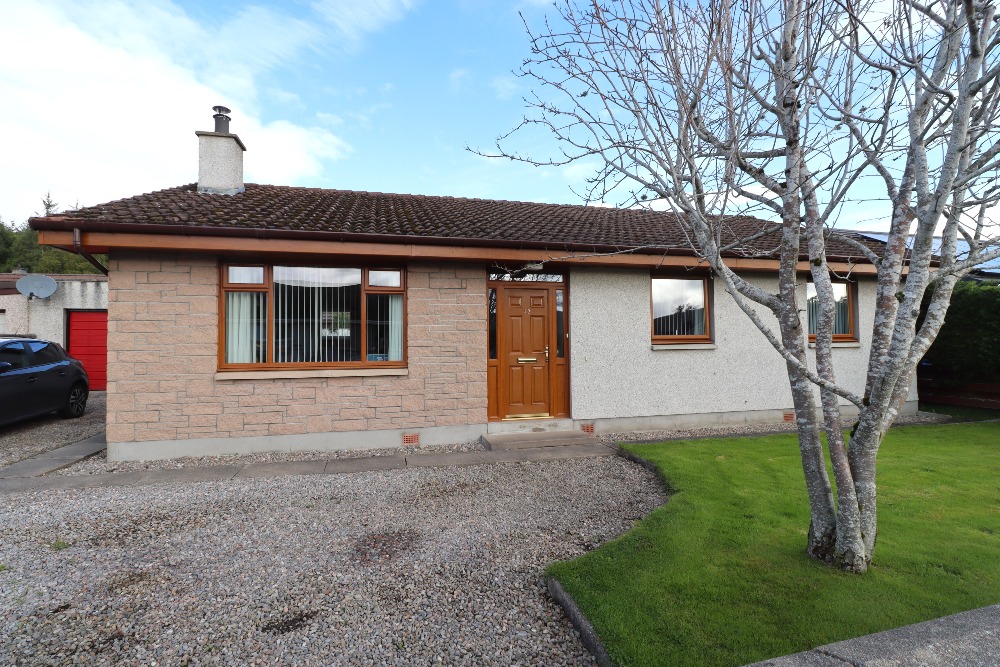 42 Sunnyside Culloden Moor Inverness IV2&nbsp;5ES